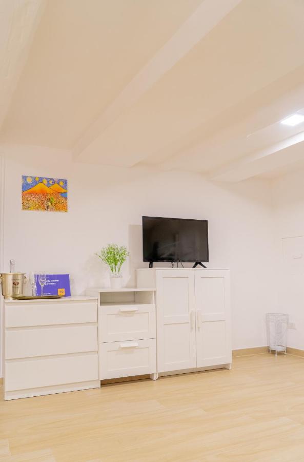 Reginella Duomo Apartment Naples Exterior photo